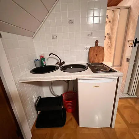 I9i0 I Monteurunterkunft ゲストハウス